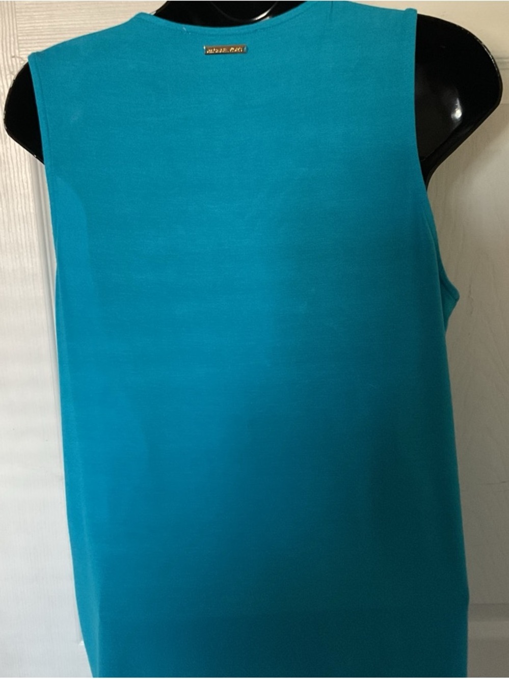 Michael Kors Teal Layered V-Neck Sleeveless Top - Picture 4 of 5